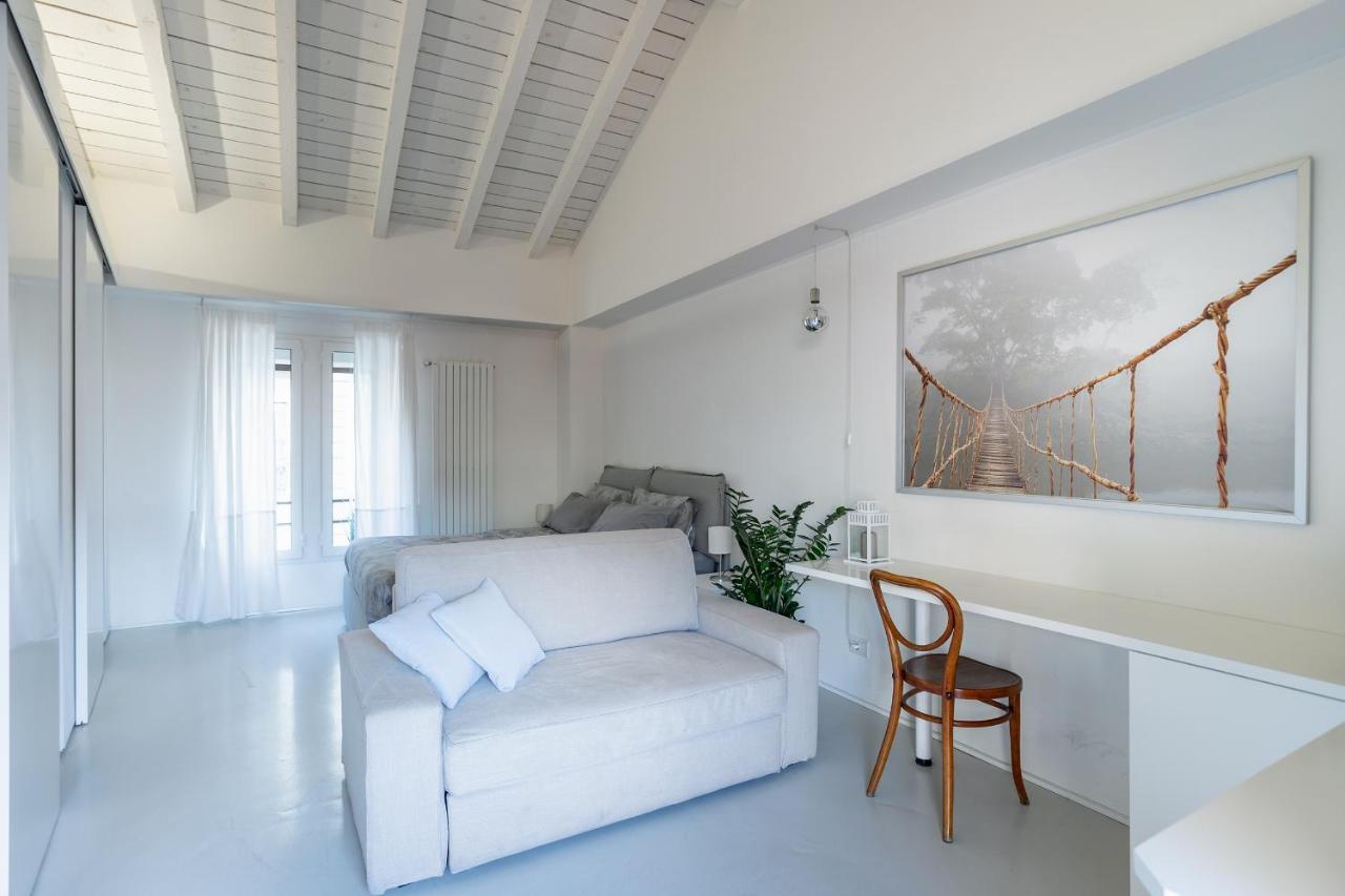 Apartament Design Loft Walking Distance Brera-Duomo With Wifi+Netflix Mediolan Zewnętrze zdjęcie